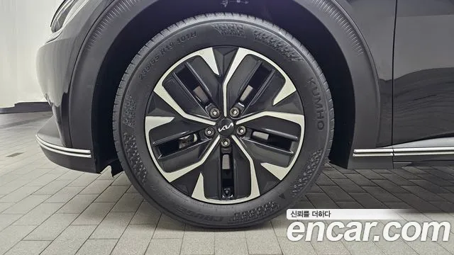 Kia EV6 — Фото автомобиля 5
