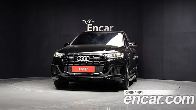 Audi Q7 55 TFSI quattro Premium — Фото автомобиля 3