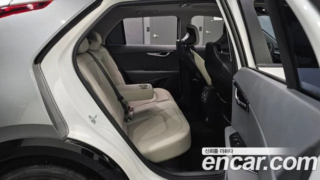 Kia Niro The All New — Фото автомобиля 17