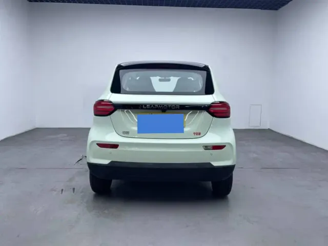 Leapmotor T03 — Фото автомобиля 6
