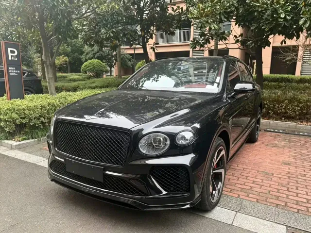 Фотография автомобиля — Bentley Bentayga
