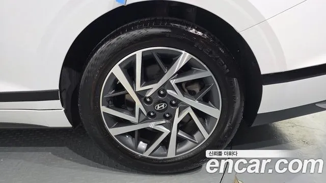 Hyundai Grandeur GN7 — Фото автомобиля 6