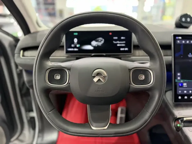 Nio ES7 — Фото автомобиля 7