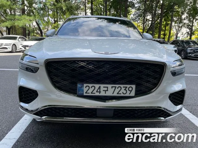 Genesis GV70 — Фото автомобиля 3