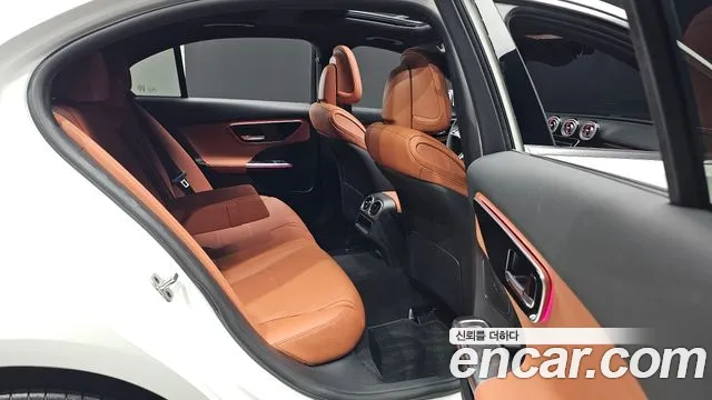Mercedes-Benz C-Class — Фото автомобиля 11