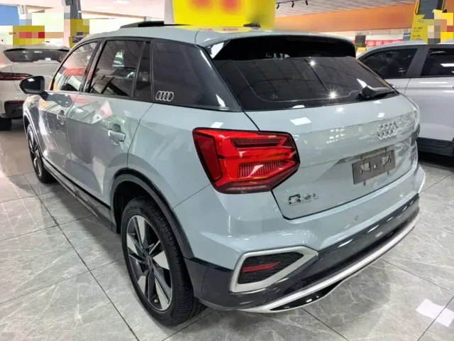 Audi Q2L — Фото автомобиля 4