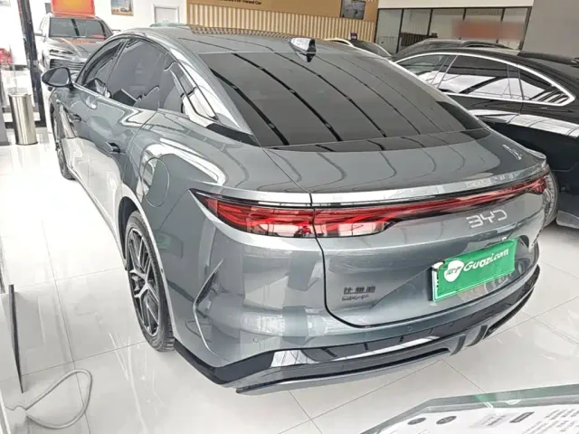 BYD Han L — Фото автомобиля 4