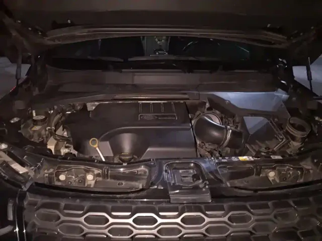 Land Rover Discovery Sport — Фото автомобиля 16