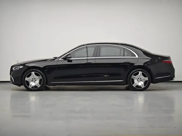 Mercedes-Benz S-Class — Фото автомобиля 8