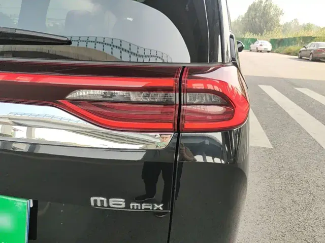 GAC Trumpchi M6 — Фото автомобиля 7