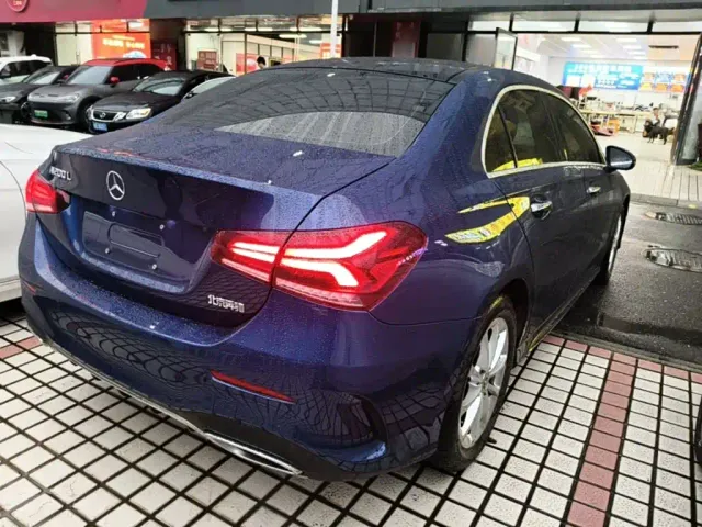 Mercedes-Benz A-Class — Фото автомобиля 6