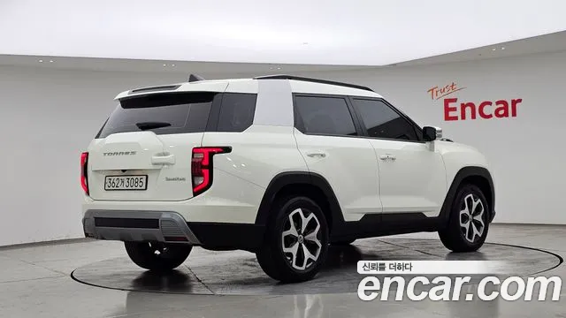 KGM Torres — Фото автомобиля 2