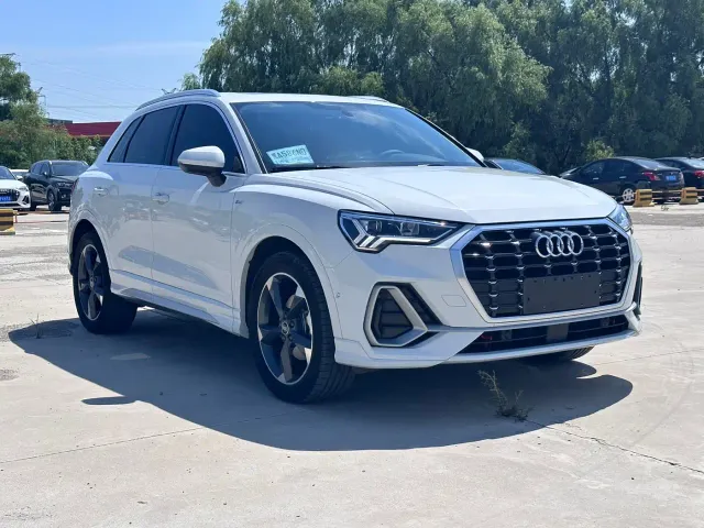 Audi Q3 — Фото автомобиля 2