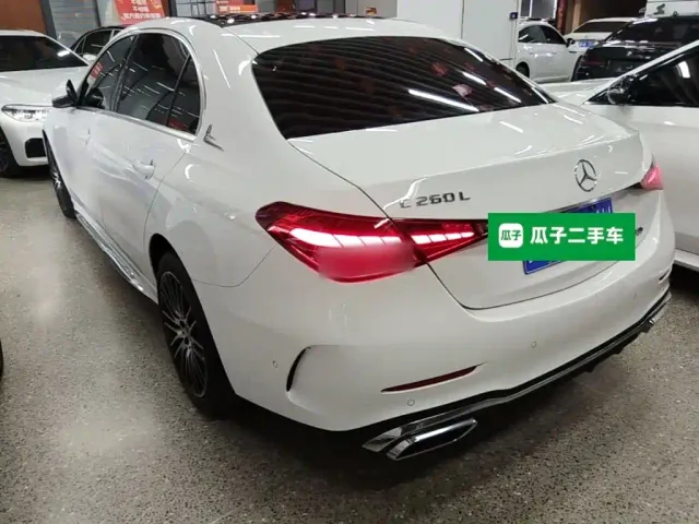 Mercedes-Benz C-Class — Фото автомобиля 4