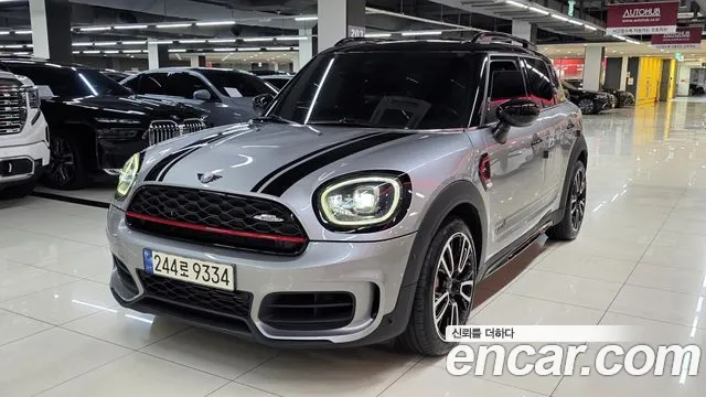 Mini Countryman — Фото автомобиля 4
