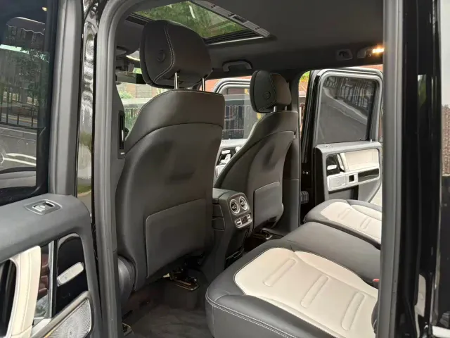 Mercedes-Benz G-Class — Фото автомобиля 10