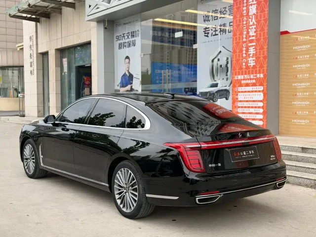 Hongqi H9 — Фото автомобиля 14