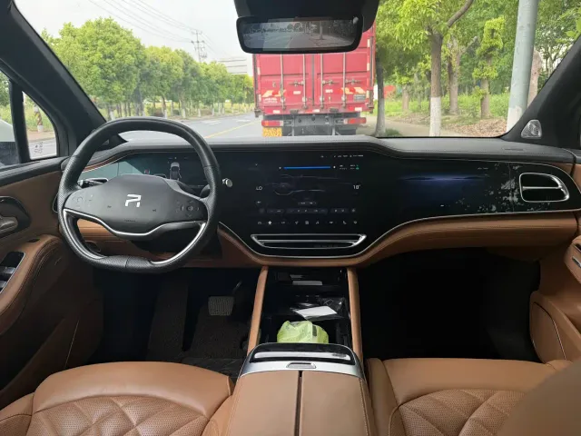 Roewe Feifan R7 2025 Urban Edition — Фото автомобиля 12