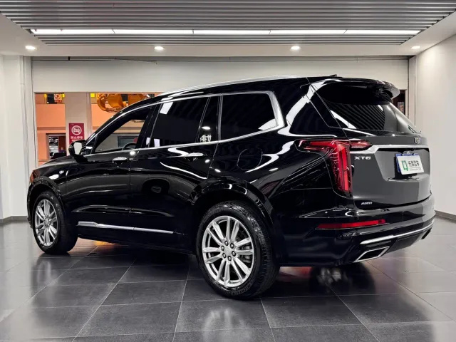 Cadillac XT6 — Фото автомобиля 4