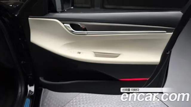 Hyundai Grandeur Новый Grandeur IG — Фото автомобиля 24