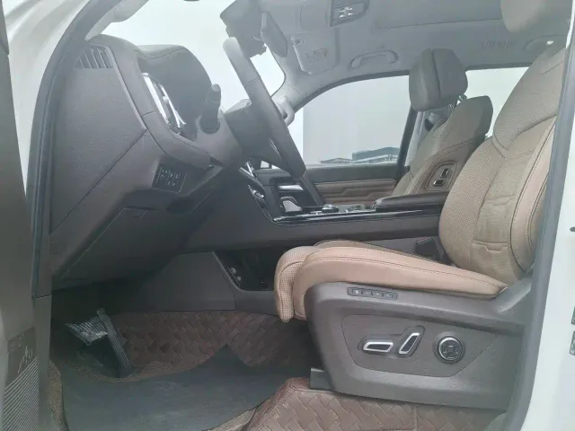 BAIC BJ60 — Фото автомобиля 5