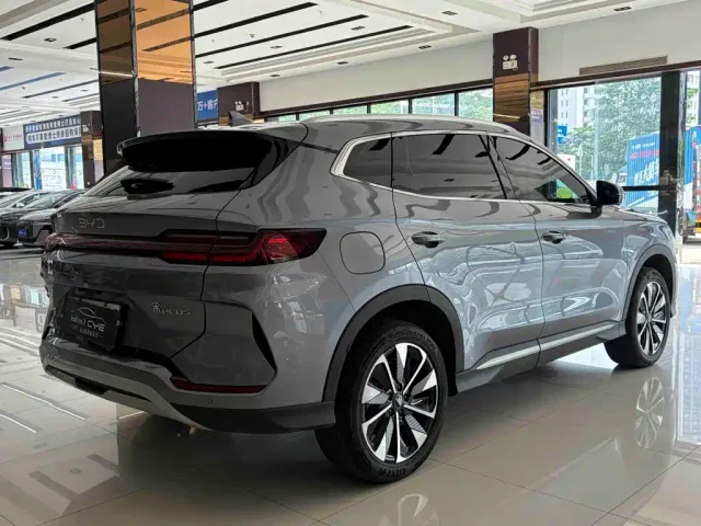 BYD Song PLUS — Фото автомобиля 15