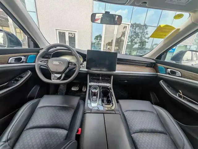 Skyworth Auto Skyworth EV6 — Фото автомобиля 5