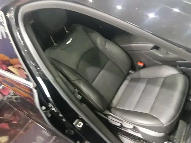 Cadillac XT4 — Фото автомобиля 24