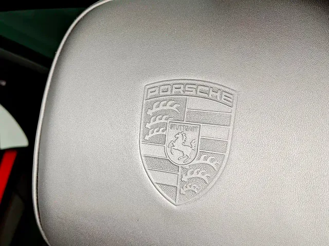 Porsche Macan — Фото автомобиля 16