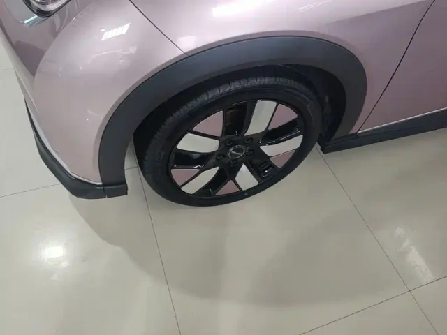 BYD Dolphin — Фото автомобиля 22