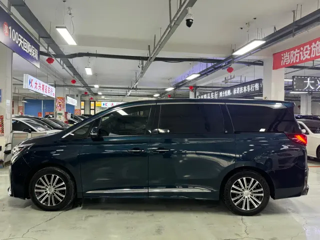 GAC Trumpchi M8 — Фото автомобиля 7