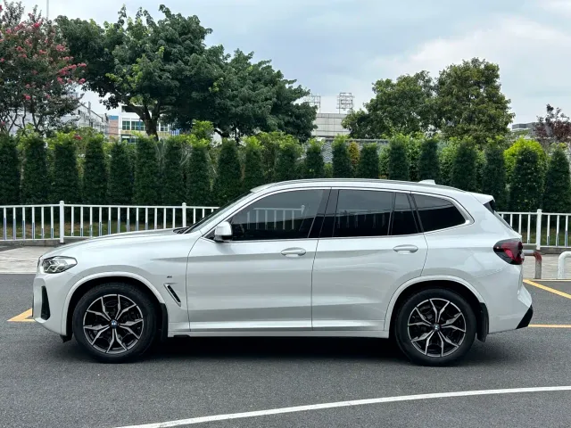 BMW X3 — Фото автомобиля 2