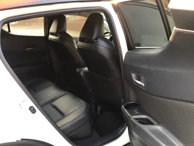 Toyota C-HR — Фото автомобиля 15