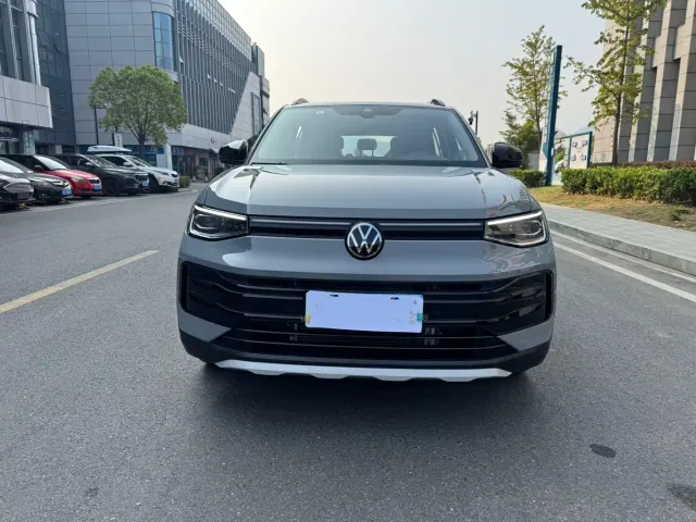 Volkswagen Tharu — Фото автомобиля 2