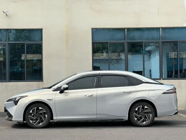 GAC Aion S Plus — Фото автомобиля 7