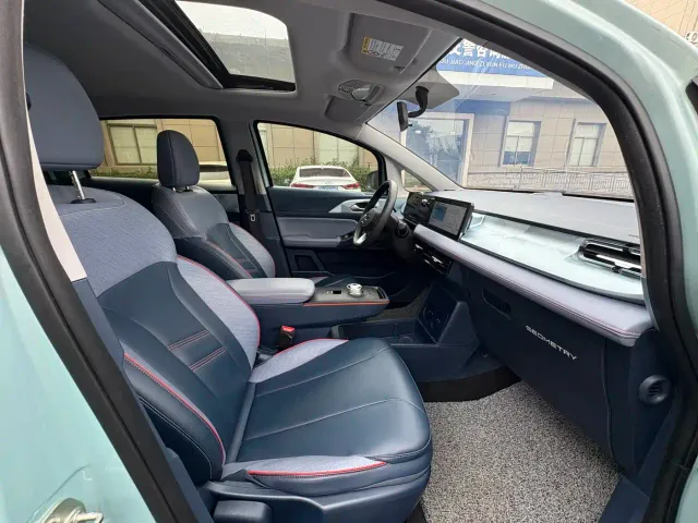 Geely Geometry E Firefly — Фото автомобиля 11