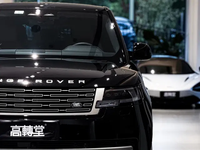 Land Rover Range Rover — Фото автомобиля 4