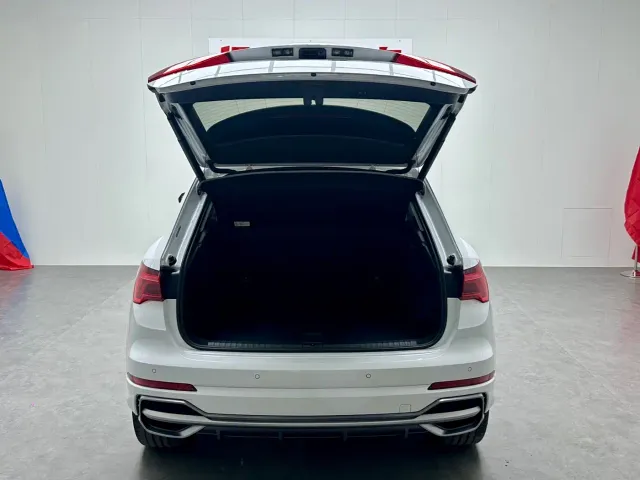 Audi Q3 — Фото автомобиля 20