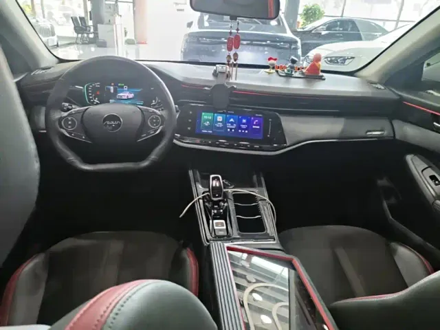 Dongfeng Yixuan MAX — Фото автомобиля 9