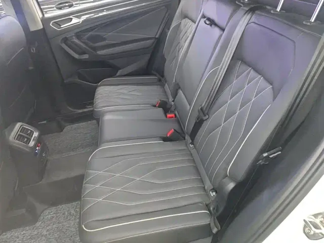 Volkswagen Tiguan L — Фото автомобиля 16