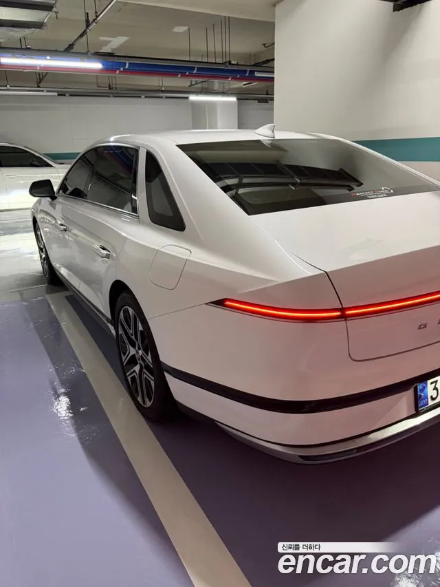 Hyundai Grandeur GN7 — Фото автомобиля 2