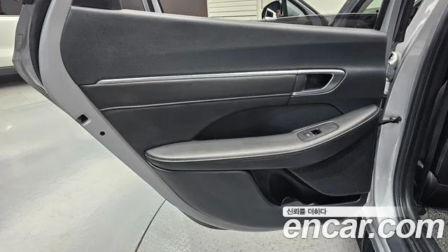 Hyundai Sonata Sonata Edge(DN8) 2.0 LPG(Коммерческий) — Фото автомобиля 25