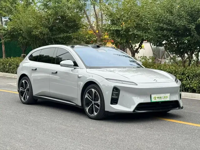 Nio ET5 Touring — Фото автомобиля 14