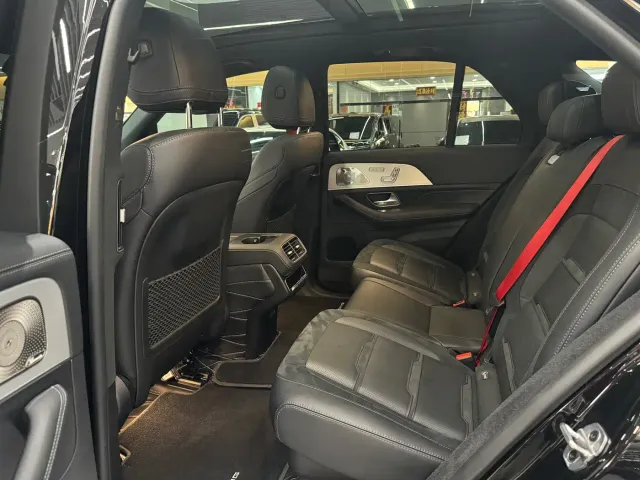 Mercedes-Benz GLE-Class AMG — Фото автомобиля 9