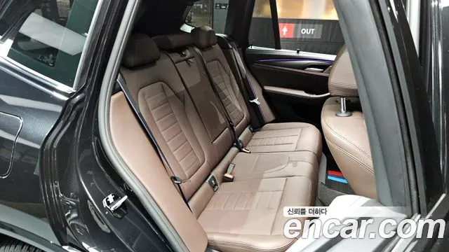 BMW X3 xDrive 20i M Sport Pro — Фото автомобиля 10