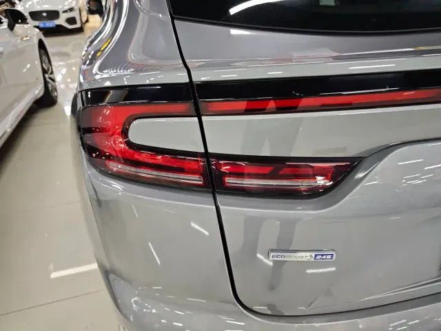 Ford EVOS — Фото автомобиля 19