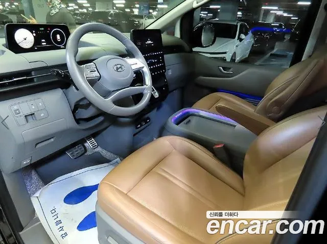 Hyundai Staria — Фото автомобиля 10
