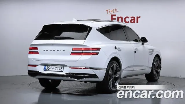 Genesis GV80 — Фото автомобиля 2
