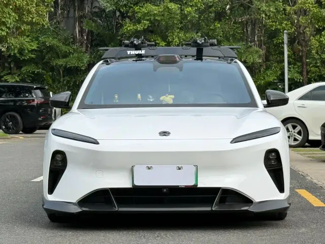 Nio ET5 Touring — Фото автомобиля 2