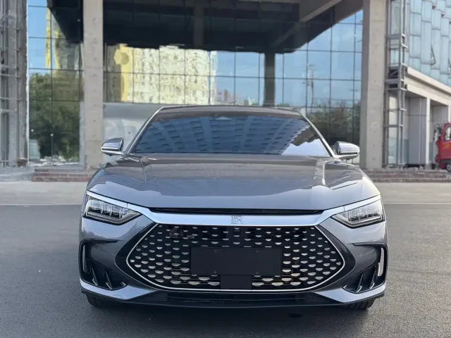 BYD Han — Фото автомобиля 2